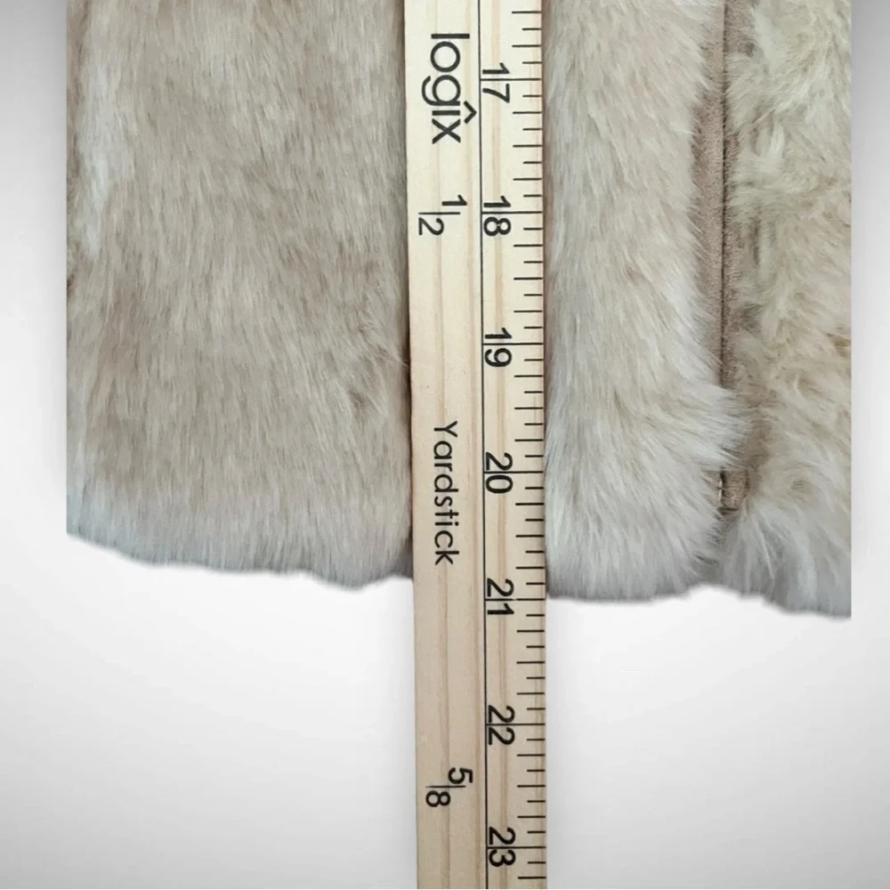 LANDS’ END Girls Faux Fur‎ Beige Full Zip Vest Medium | NWT